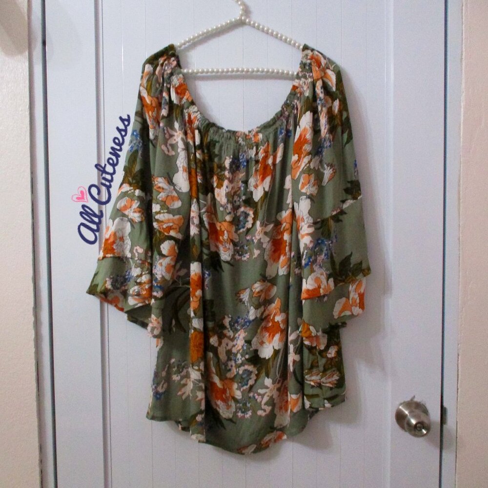 Marianne Floral Top Size 3X
